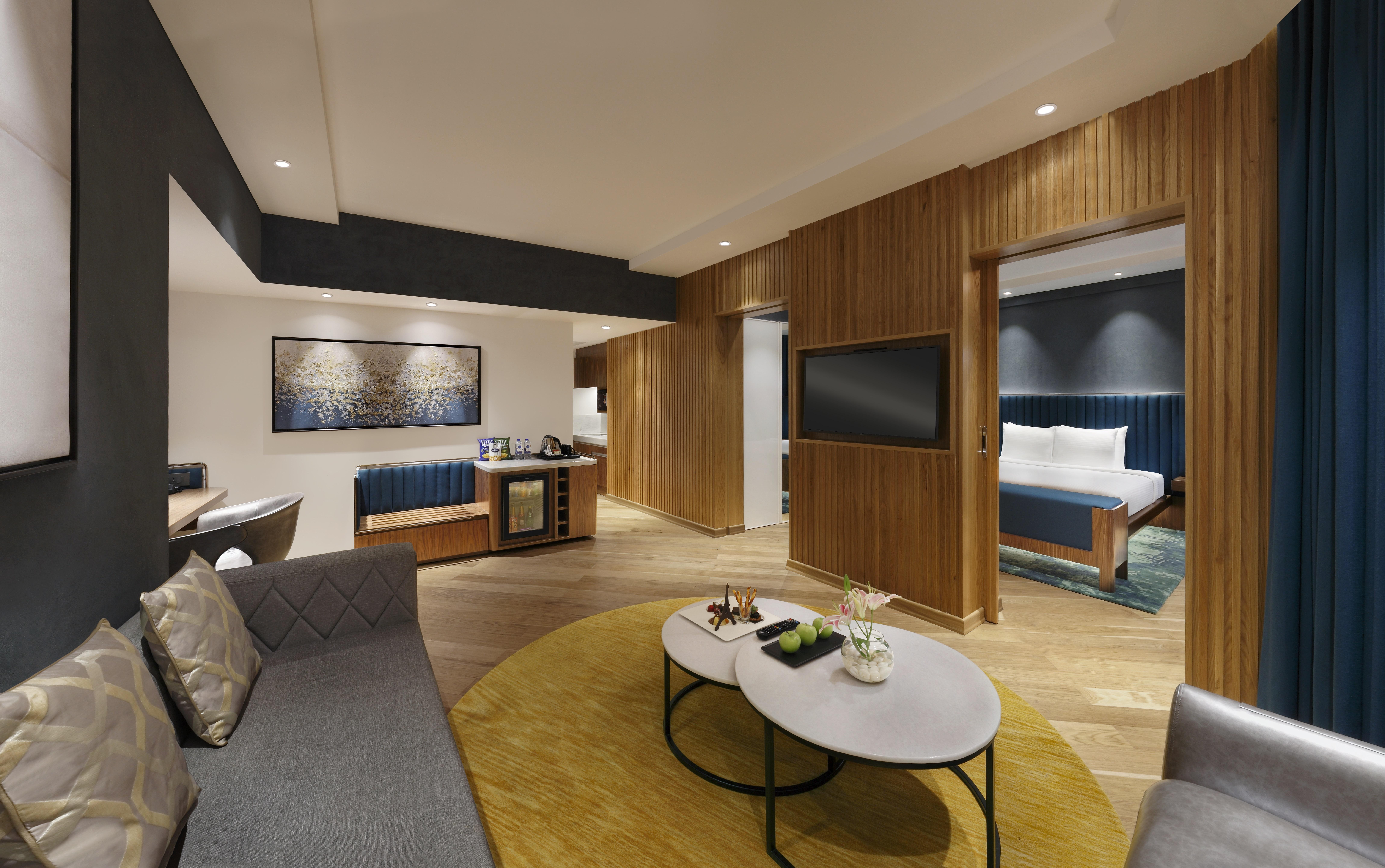 ホテル ノボテル ムンバイ ジュフ ビーチ エクステリア 写真 Suite